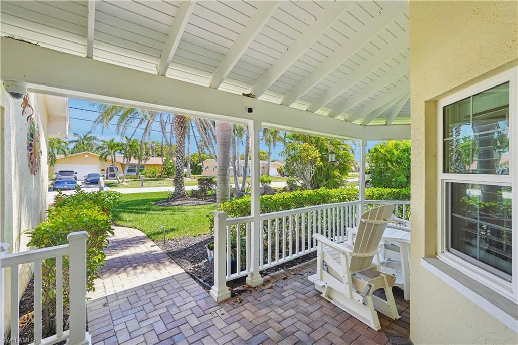 Image 4: Porch with a residential view