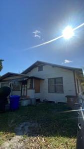 3240 Edgewood AVE