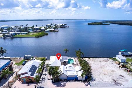 4741/4743 Pine Island RD NW