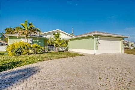 3410 Oasis BLVD