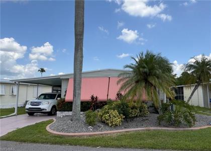 328 Shoreland DR