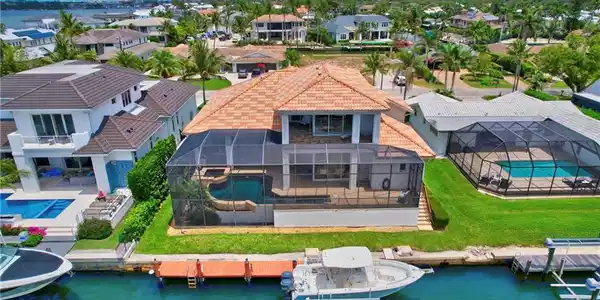 1380 Marlin DR