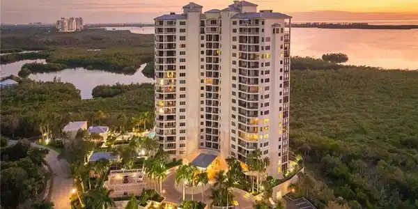 4875 Pelican Colony BLVD