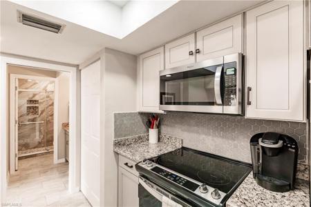 6213 Timberwood CIR