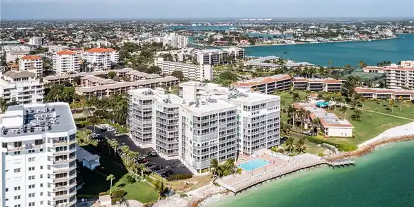 1070 S Collier BLVD