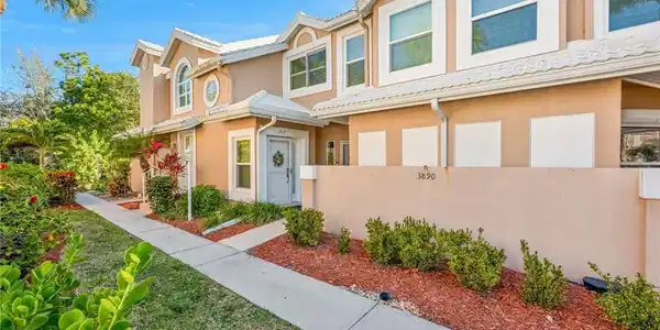 3890 Leeward Passage CT