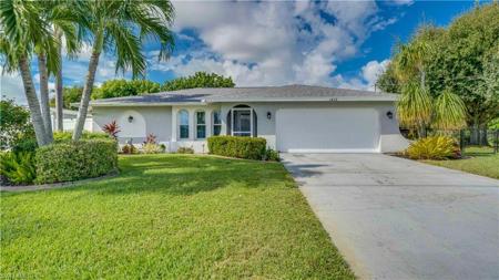 1412 SE 17th PL