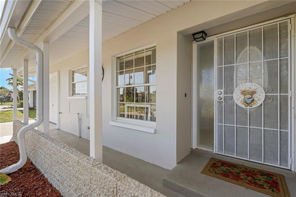 Image 3: Covered Entry