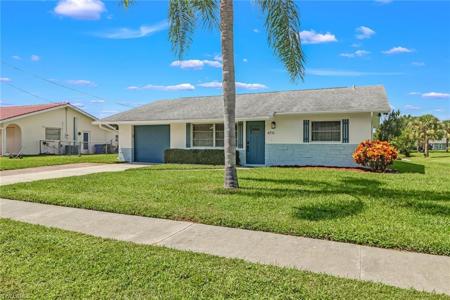 4711 Forest Glen