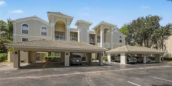 15405 Cedarwood LN