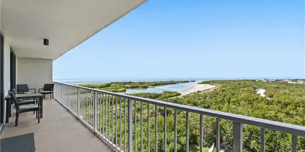 440 Seaview CT