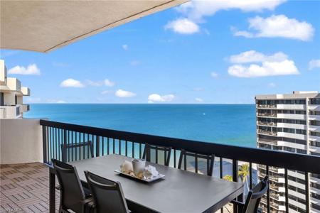 4001 Gulf Shore BLVD N