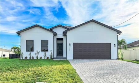 3922 NW 41st TER