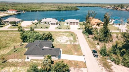4238 NW 25th TER