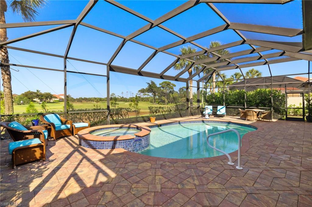 Image 3: Panoramic Pool Screen W/ Heated Pool + Spa Combo