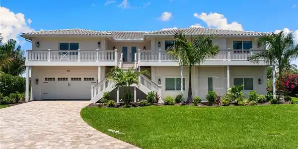 954 Whelk DR