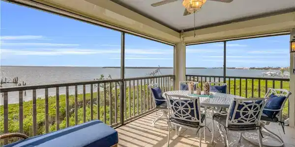 15123 Captiva DR