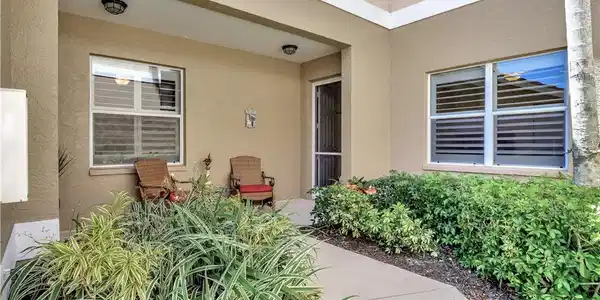 849 Carrick Bend CIR