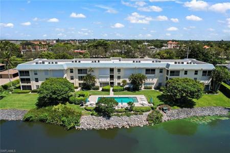 3055 Riviera DR