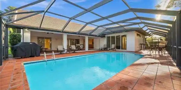 544 Roma CT
