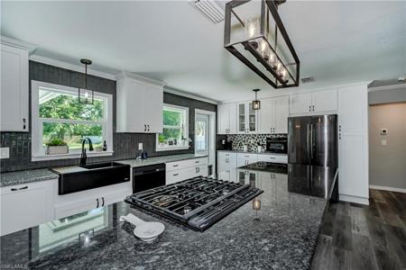 62 W North Shore AVE