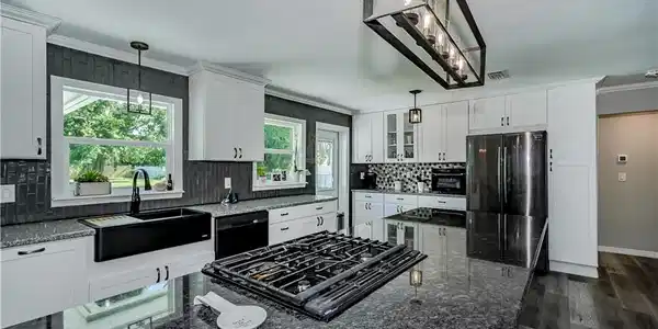 62 W North Shore AVE