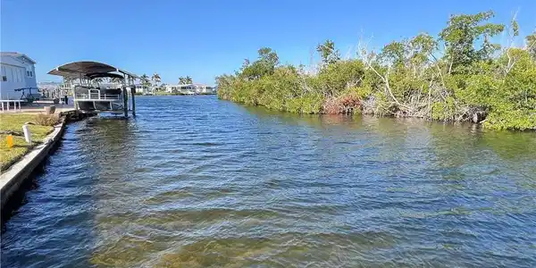 Image 4: Canal and Preserve View