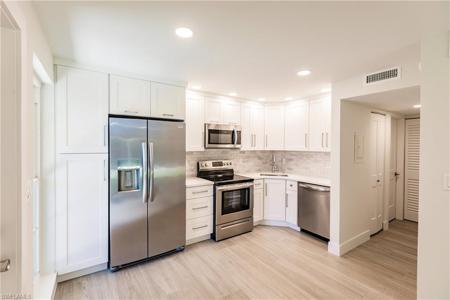 1215 Edington PL