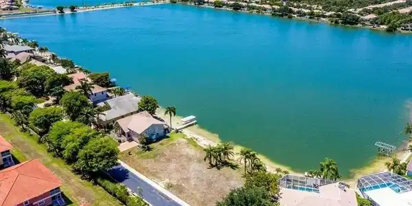 5090 Harborage DR