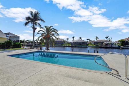 2126 SW 48th TER