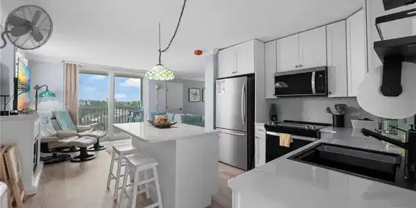 5500 Bonita Beach RD