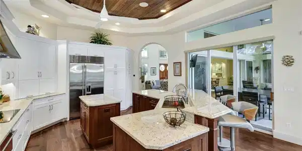 4313 Sanctuary WAY