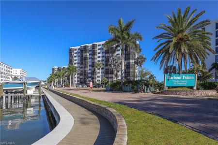 4265 Bay Beach LN