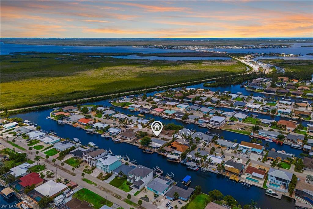 Image 4: Sunsets, Seafood, and Serenity &ndash; It&rsquo;s all part of life in Matlacha.