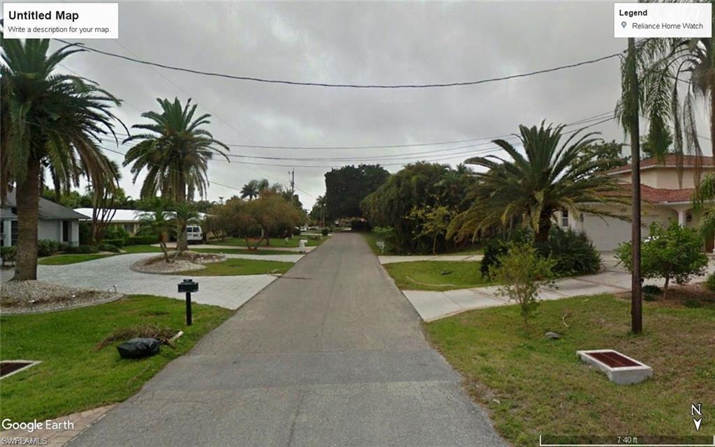 Image 4: Street view towards South
