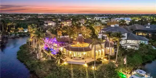 27801 Marina Pointe DR
