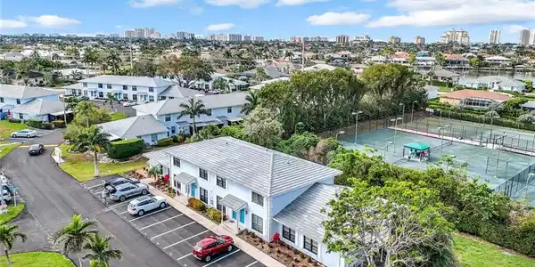 66 Marco Villas DR