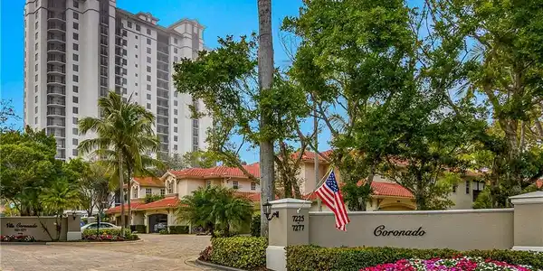 7225 Pelican Bay BLVD