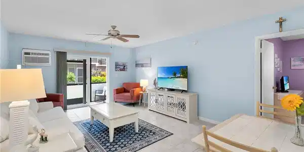 87 N Collier BLVD