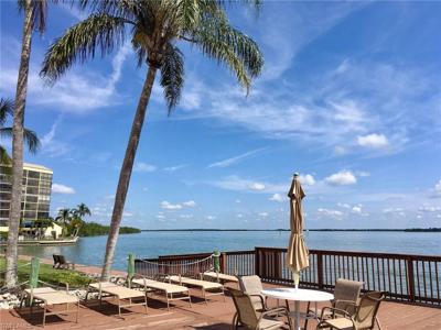 4263 Bay Beach LN