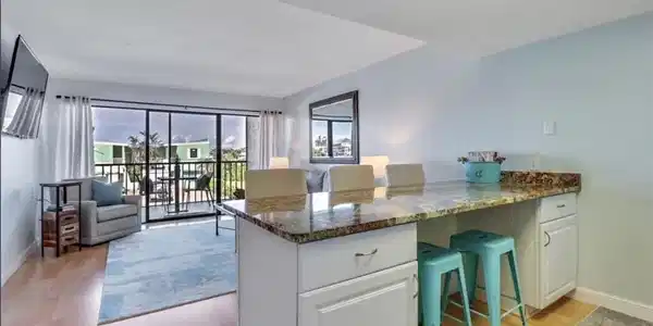 260 Southbay DR