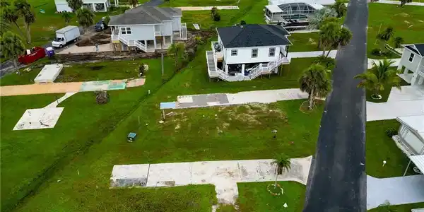 Image 3: Aerial view of residential area