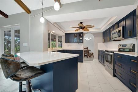 16850 Fox Den