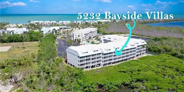 5232 Bayside Villas