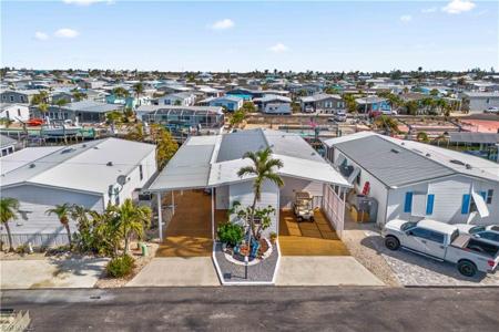 3006 Skipper LN