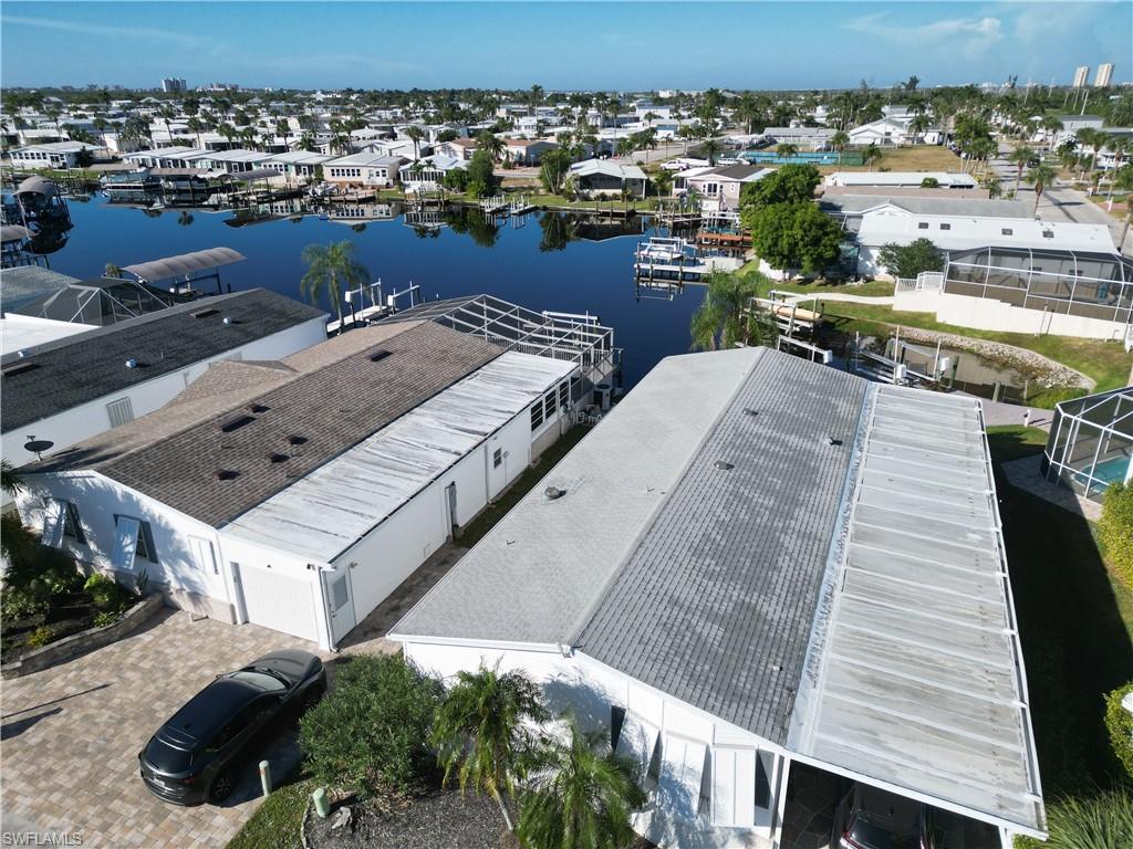 Image 4: Look at the size of that body of water.