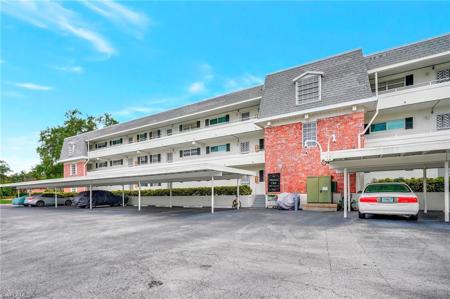1900 Alamanda DR