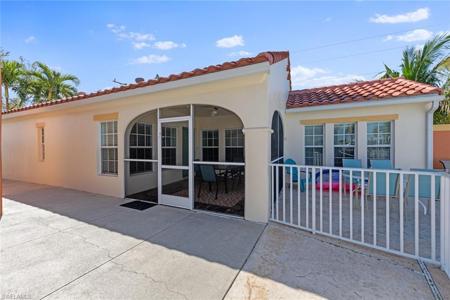 4546 SE 6th PL