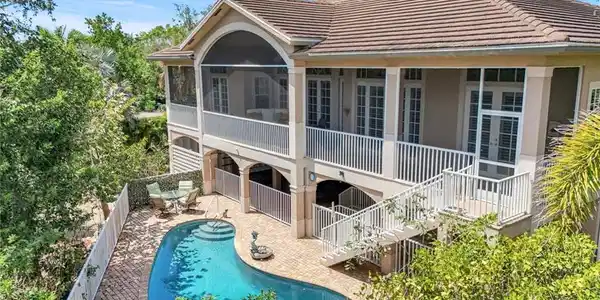 940 Sea Oats CT