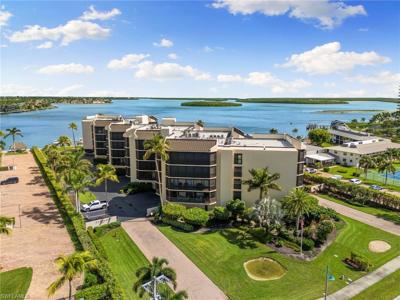 961 Collier CT